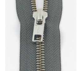 Zipper 2231, col. 580, 40 cm black (YKK)