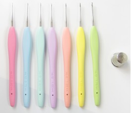 Set of 7 Amour Crochet...