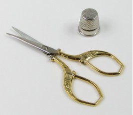 Nożyczki 9 cm do haftu, złocone (C1102)